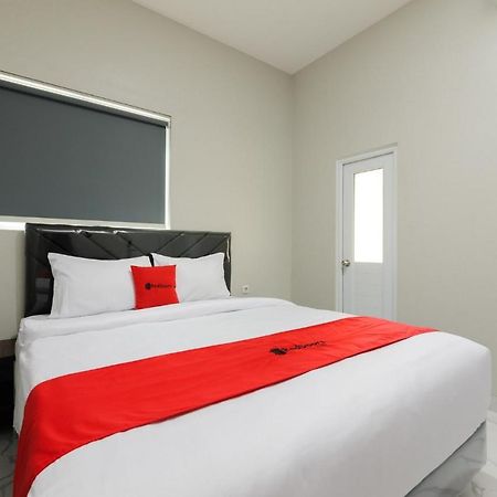 Reddoorz Near Gsg Unila Lampung Hotel Bandar Lampung Exterior photo