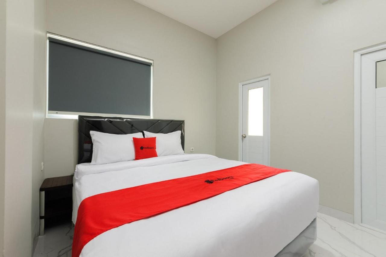 Reddoorz Near Gsg Unila Lampung Hotel Bandar Lampung Exterior photo