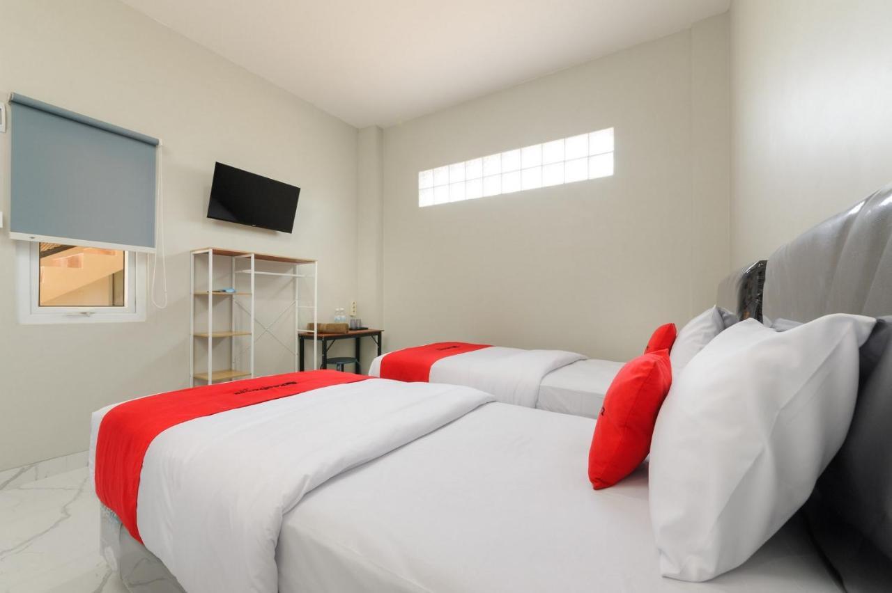 Reddoorz Near Gsg Unila Lampung Hotel Bandar Lampung Exterior photo