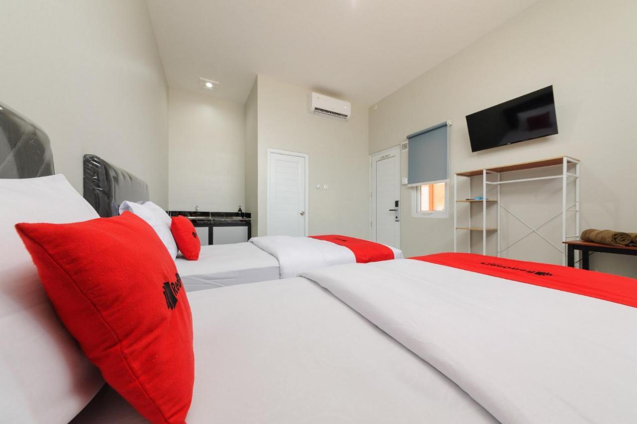 Reddoorz Near Gsg Unila Lampung Hotel Bandar Lampung Exterior photo