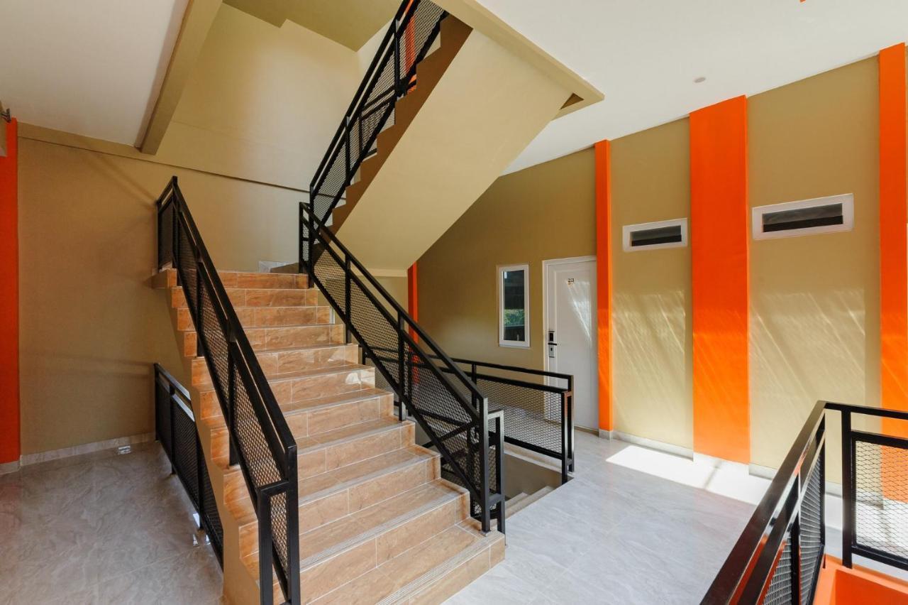Reddoorz Near Gsg Unila Lampung Hotel Bandar Lampung Exterior photo