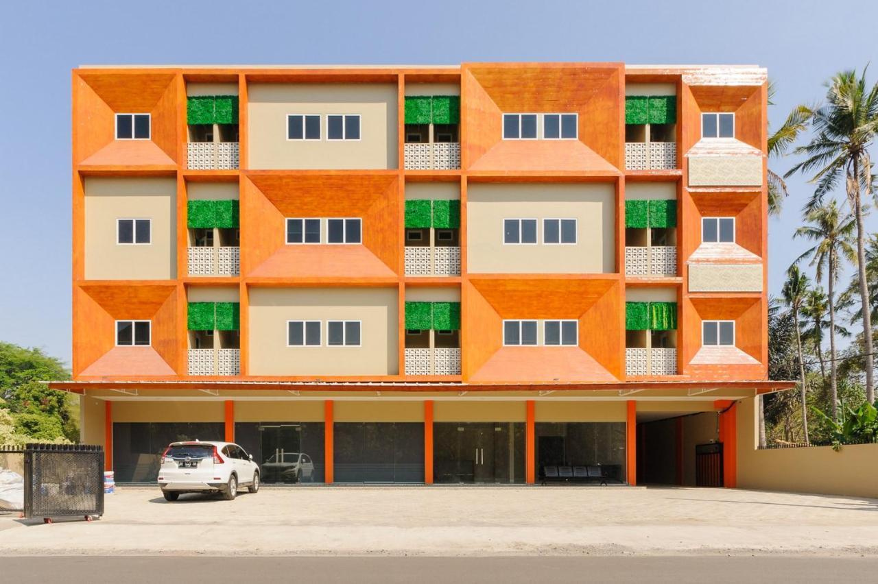 Reddoorz Near Gsg Unila Lampung Hotel Bandar Lampung Exterior photo